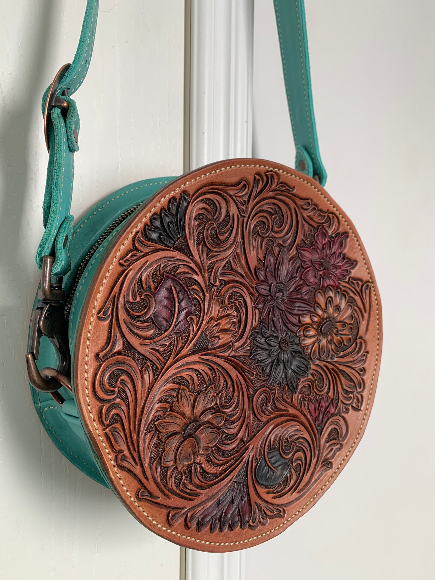Wildflower 10" Round Purse with turquoise white buck stitch strap