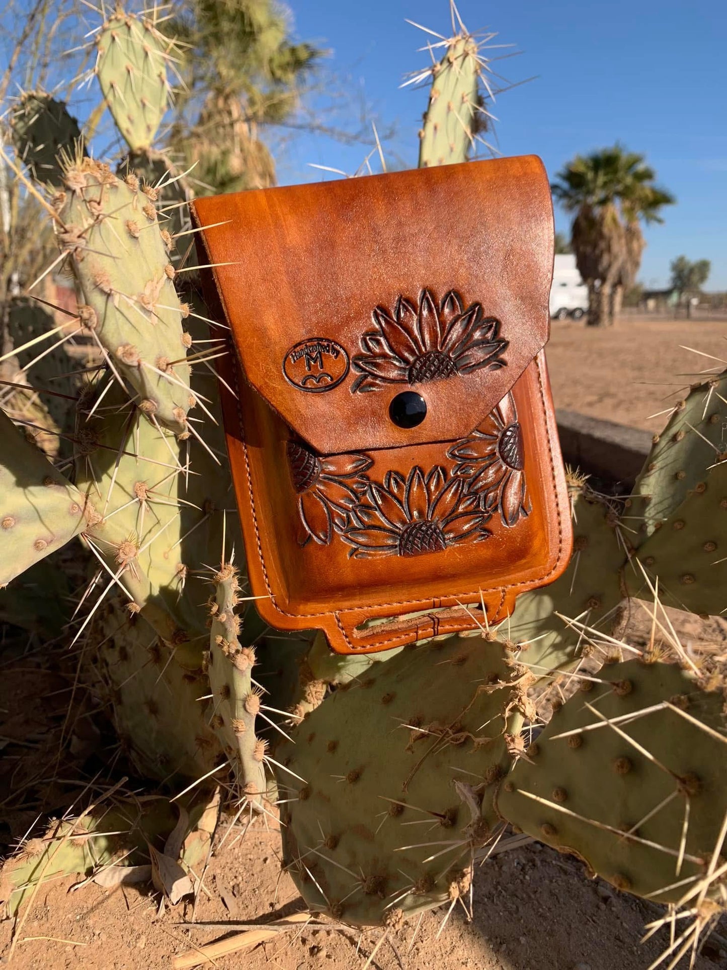 Sunflower Back Cinch Phone Case